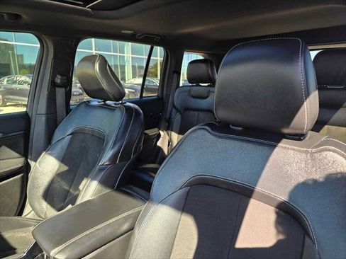 Used 2023 Jeep Grand Cherokee Altitude RWD image 23
