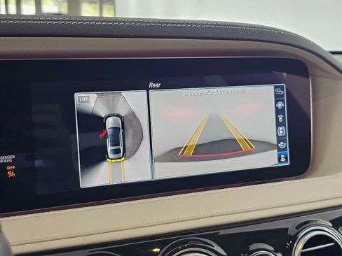 Used 2018 Mercedes-Benz S 560 Sedan image 27