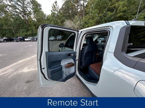 Used 2024 Ford Maverick Lariat w/ FX4 Off-Road Package image 14