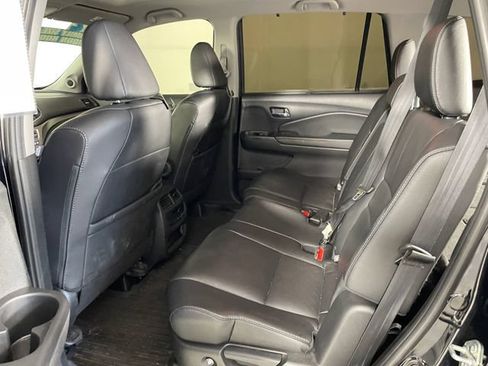 Used 2022 Honda Pilot Special Edition image 13