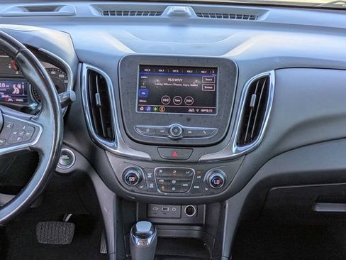 Used 2021 Chevrolet Equinox LT w/ Driver Convenience Package FWD image 17
