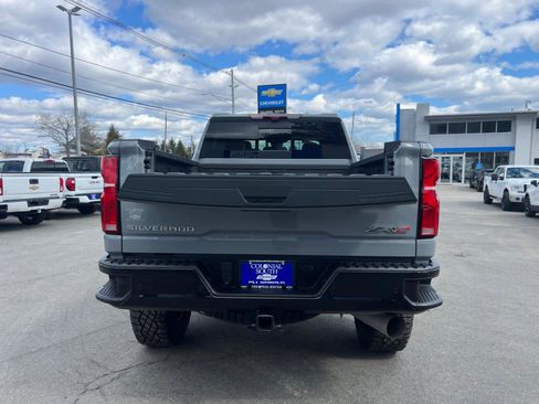 Certified 2024 Chevrolet Silverado 2500 ZR2 w/ Technology Package AWD/4WD image 39