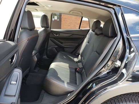 Used 2019 Subaru Crosstrek 2.0i Limited w/ Moonroof Package w/Navigation AWD/4WD image 12