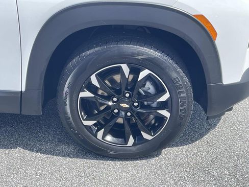 Used 2023 Chevrolet TrailBlazer LT AWD/4WD image 10