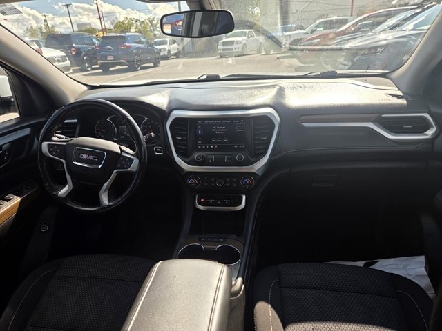 Used 2020 GMC Acadia SLE w/ Driver Convenience Package FWD image 5