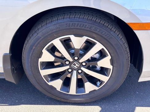 New 2026 Honda Odyssey EX-L image 7