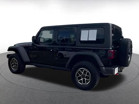 Used 2025 Jeep Wrangler Rubicon image 10