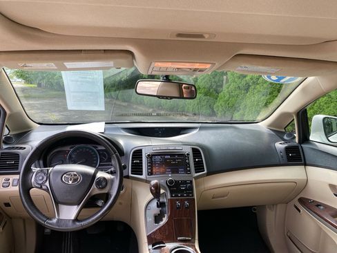 Used 2013 Toyota Venza Limited AWD/4WD image 20