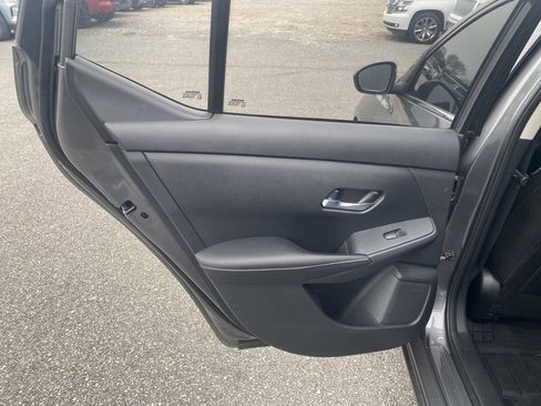 Used 2021 Nissan Sentra SV w/ Trunk Package image 6