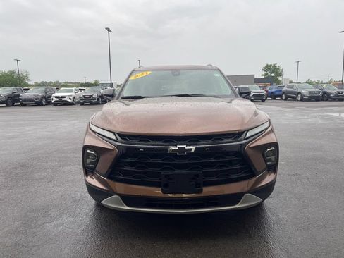 Used 2024 Chevrolet Blazer LT w/ Convenience Package AWD/4WD image 2