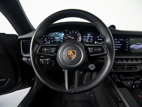 Certified 2022 Porsche 911 Carrera image 18