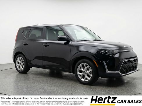 Used 2025 Kia Soul LX w/ LX Technology Package image 1