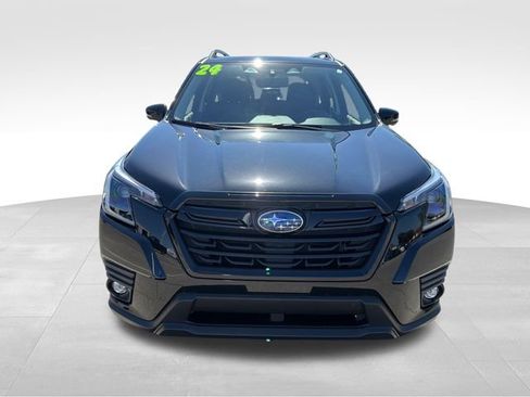 Certified 2024 Subaru Forester Limited AWD/4WD image 2