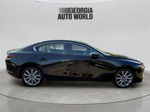 Used 2020 MAZDA MAZDA3 Sedan w/ Select Package image 6