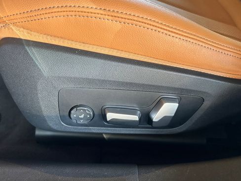 Used 2023 BMW i4 eDrive40 w/ Premium Package RWD image 14