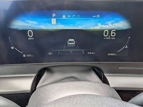 Used 2024 Kia Sportage SX FWD image 11