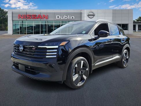 New 2026 Nissan Kicks SR image 1