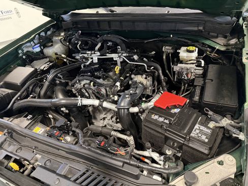 Used 2025 Ford Bronco Outer Banks AWD/4WD image 32