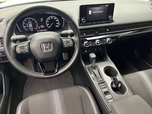Used 2024 Honda Civic Sport image 10