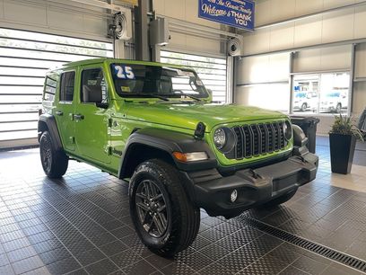 Used 2025 Jeep Wrangler Unlimited Sport
