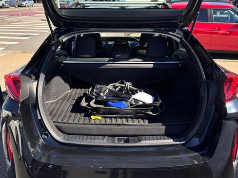 Used 2021 Toyota Prius Prime LE image 8