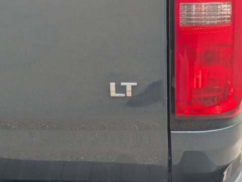 Used 2020 Chevrolet Colorado LT RWD image 14