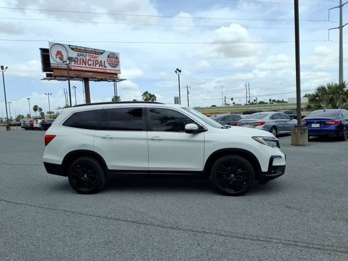 Certified 2021 Honda Pilot Special Edition image 9