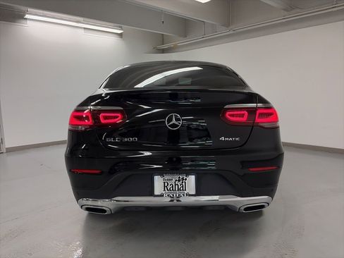 Used 2021 Mercedes-Benz GLC 300 4MATIC Coupe image 5