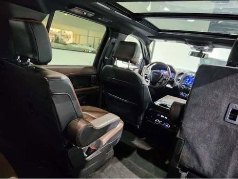 Used 2021 Ford Expedition King Ranch image 12