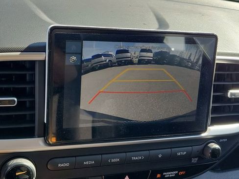 New 2026 Hyundai Venue SE FWD image 9