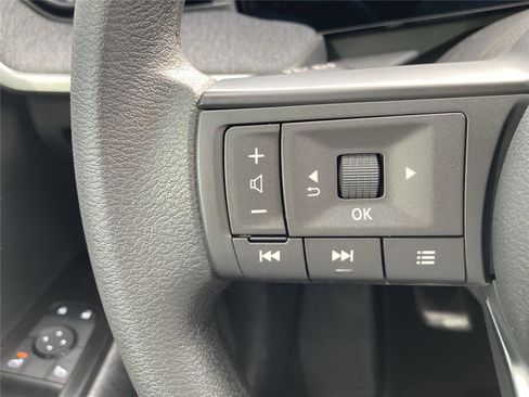 New 2026 Nissan Kicks SV w/ Cold Weather Package FWD image 13