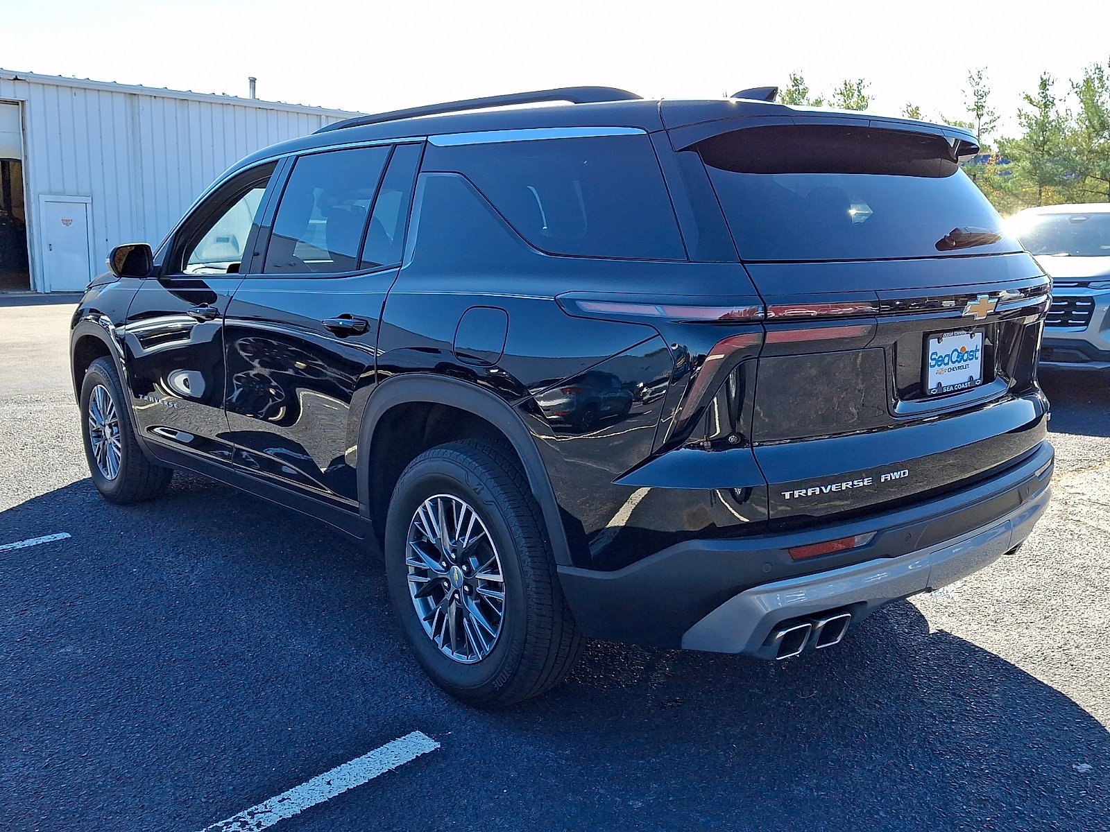 Certified 2024 Chevrolet Traverse LT w/ Trailering Package AWD/4WD image 4