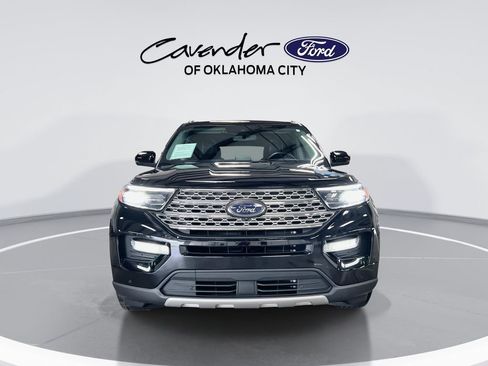 Used 2023 Ford Explorer Limited w/ Limited Technology Package AWD/4WD image 3