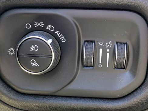 Used 2025 RAM 1500 Big Horn image 23