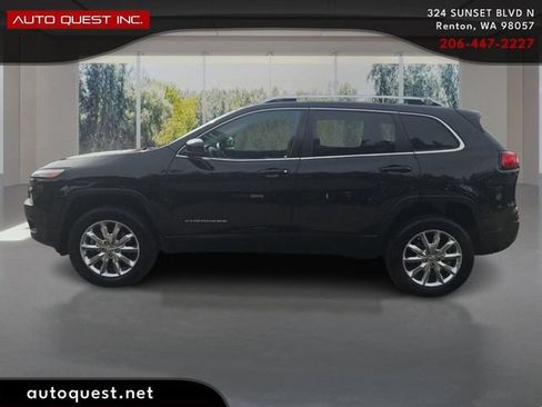 Used 2015 Jeep Cherokee Limited w/ Luxury Group AWD/4WD image 8