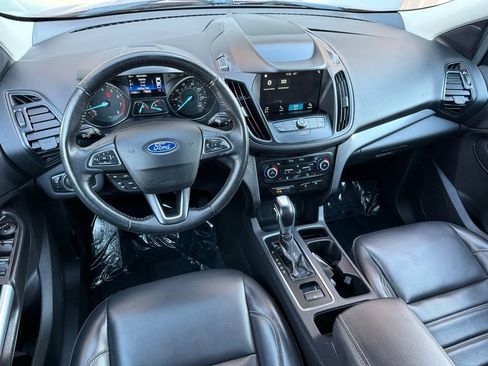 Used 2019 Ford Escape SEL image 30