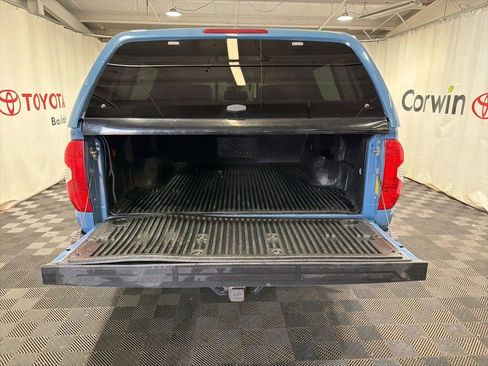 Used 2019 Toyota Tundra Limited w/ Limited Premium Package AWD/4WD image 17