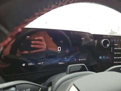 Certified 2024 Chevrolet Traverse RS w/ LPO, Floor Liner Package image 42