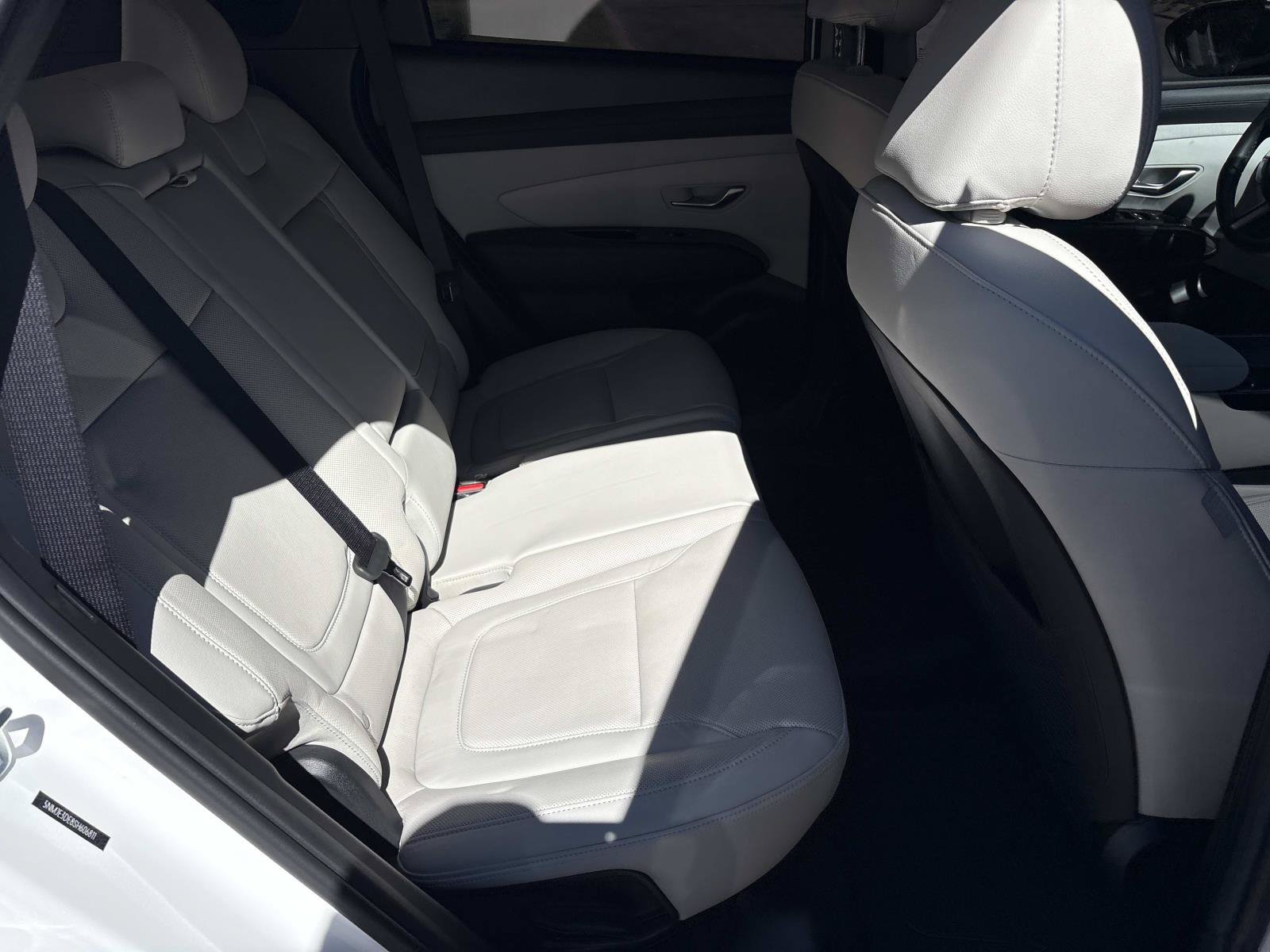 Used 2025 Hyundai Tucson Limited FWD image 35