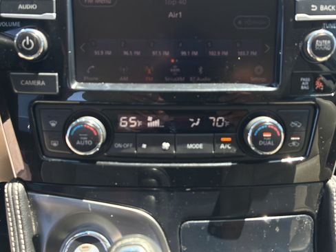 Used 2019 Nissan Maxima 3.5 SV FWD image 31