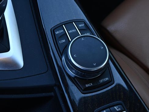 Used 2018 BMW 440i Convertible image 19