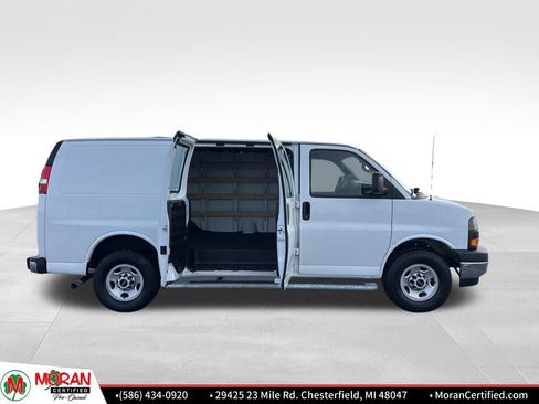 Used 2024 GMC Savana 2500 Work Van w/ Driver Convenience Package image 19