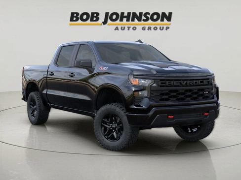 New 2026 Chevrolet Silverado 1500 Custom Trail Boss AWD/4WD image 1
