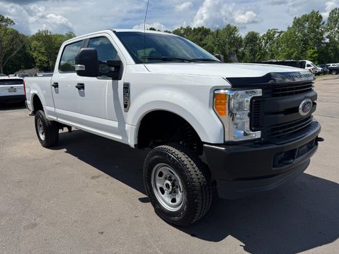Used 2019 Ford F350 XL w/ Power Equipment Group AWD/4WD image 7