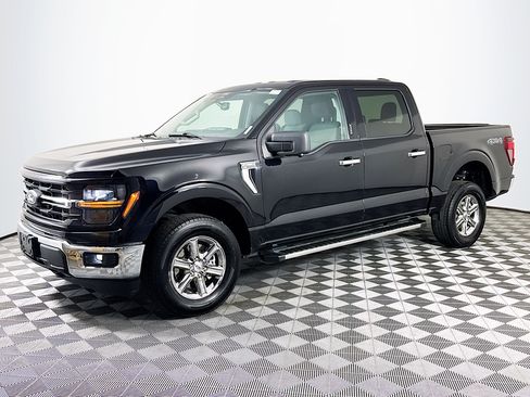 Used 2024 Ford F150 XLT image 4