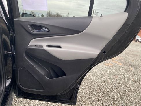 Used 2022 Chevrolet Equinox LT image 20