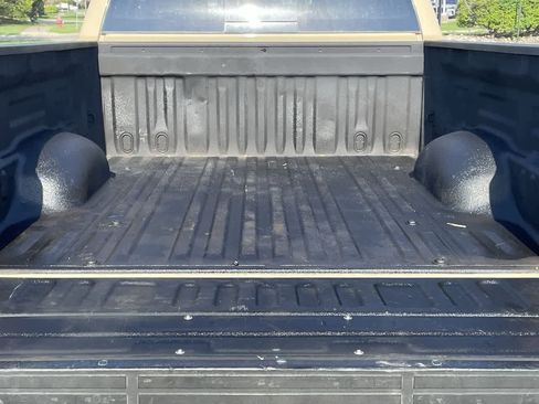 Used 2019 Toyota Tundra SR5 RWD image 17