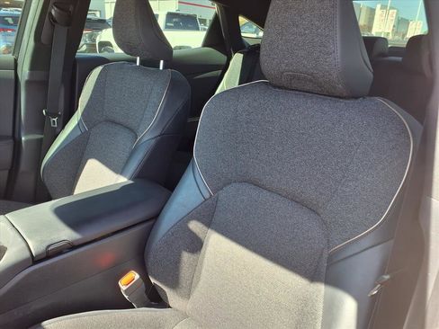 Used 2023 Toyota Crown XLE image 16