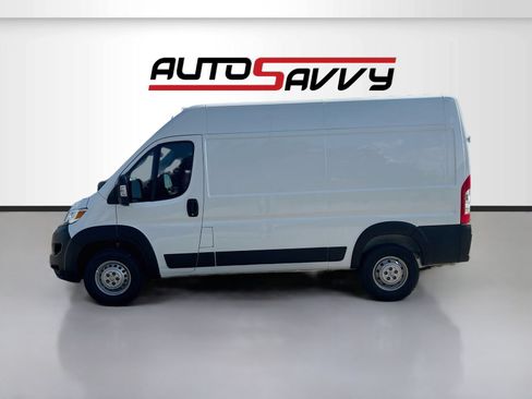 Used 2023 RAM ProMaster 2500 FWD image 4