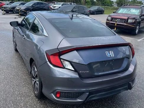 Used 2018 Honda Civic EX-T image 5